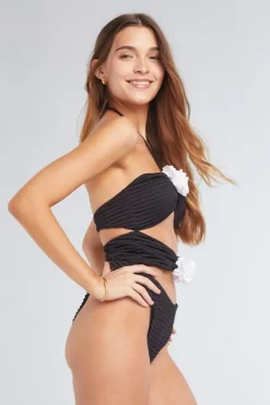 Capittana Josefina One Piece