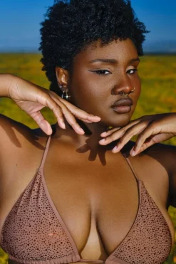 Getstonned Rhinestone String Bikinitopp