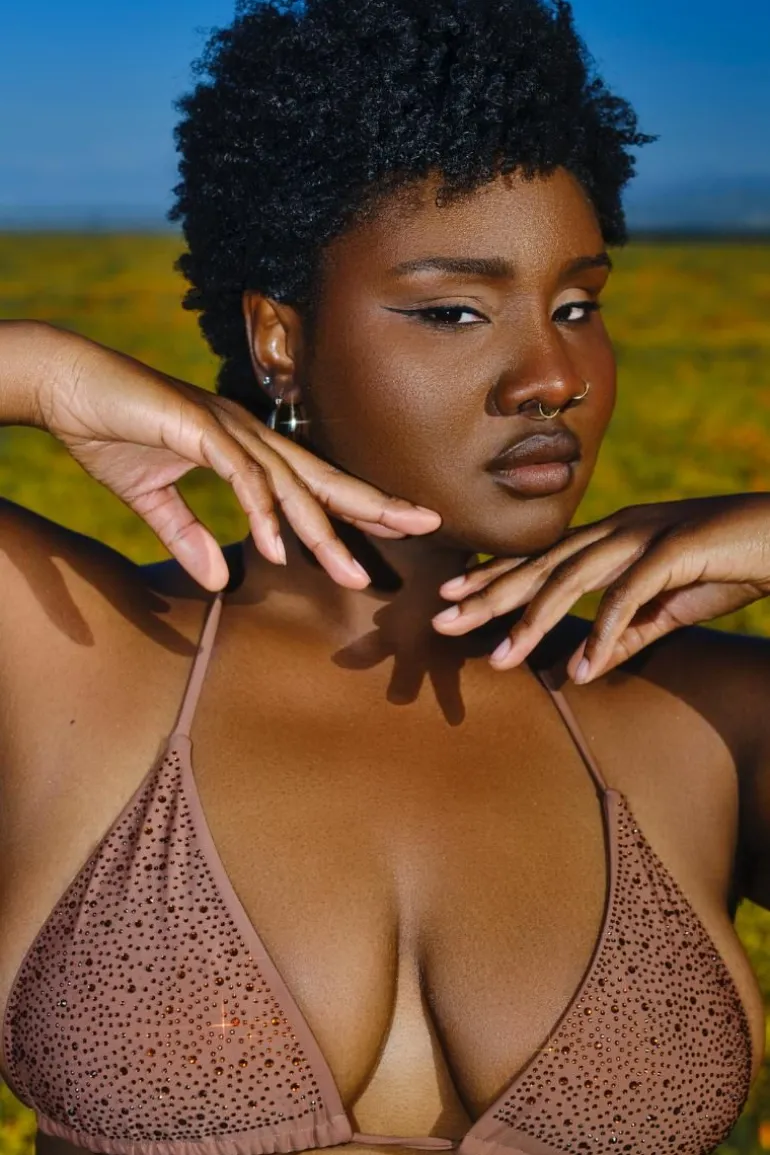 Getstonned Rhinestone String Bikinitopp