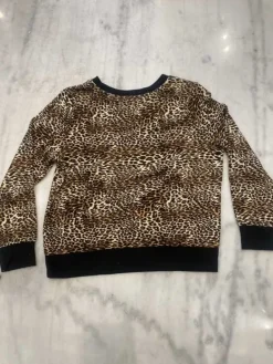 Leopard-Pyjamas-Topp Med Rund Hals—Rejuiced